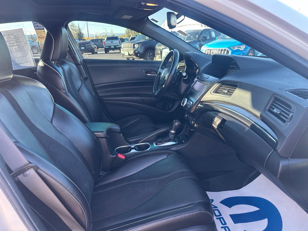 Used 2019 Acura ILX w/ Premium & A-SPEC Package FWD image 11
