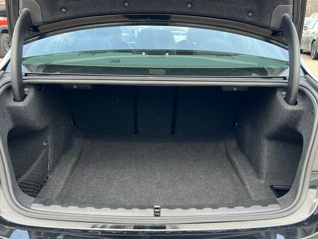 Used 2025 BMW 330i xDrive Sedan image 31
