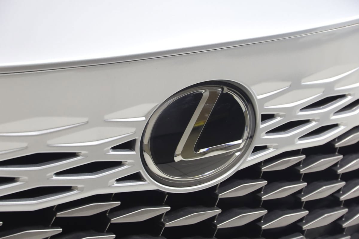 Used 2024 Lexus RX 350 Premium w/ Accessory Package (Z1) AWD/4WD image 16