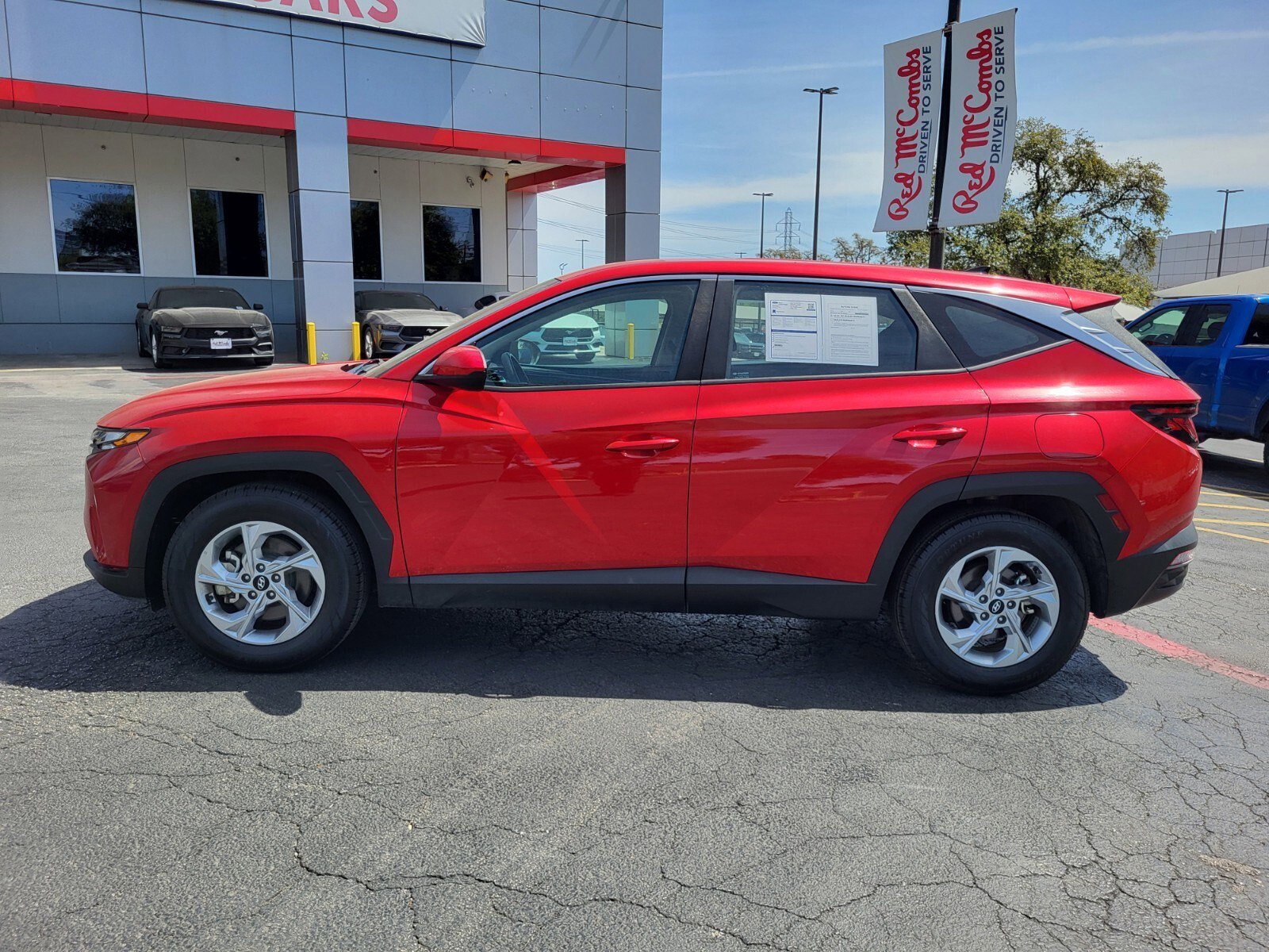 Used 2023 Hyundai Tucson SE image 7