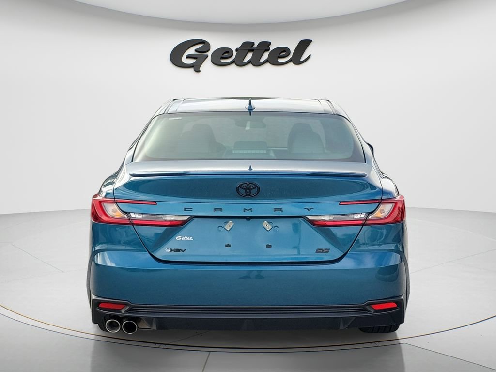Certified 2025 Toyota Camry SE image 5