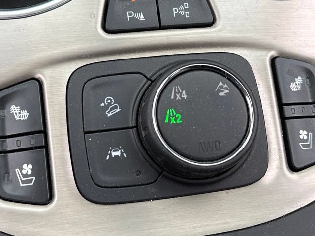 Used 2019 GMC Terrain Denali w/ Advanced Safety Package AWD/4WD image 19