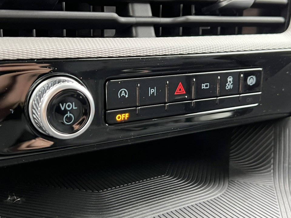 New 2026 Ford Explorer Active image 25