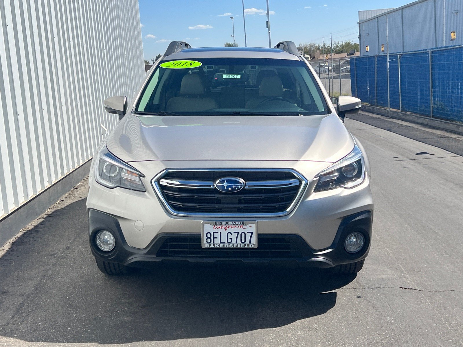 Used 2018 Subaru Outback 2.5i Limited AWD/4WD image 2