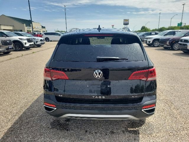 Used 2023 Volkswagen Taos SE AWD/4WD image 20