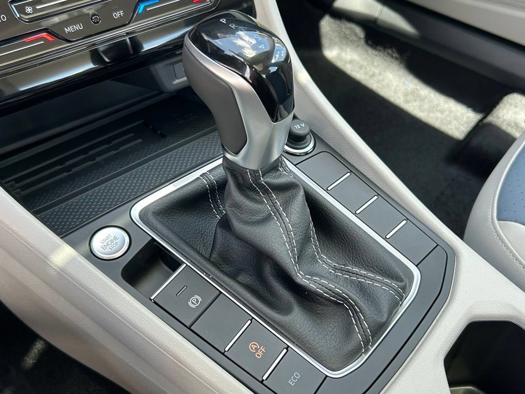 New 2026 Volkswagen Jetta SE FWD image 29