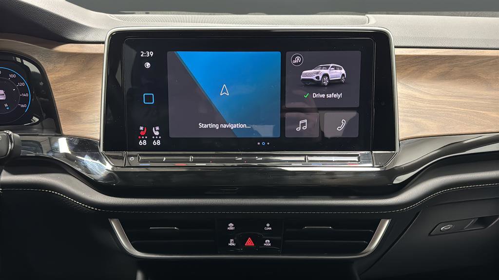 Used 2025 Volkswagen Atlas SE image 27