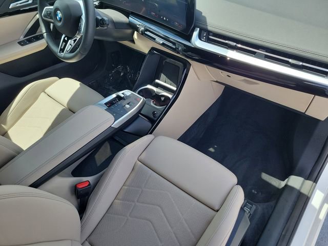 Used 2025 BMW X1 xDrive28i w/ Technology Package image 18