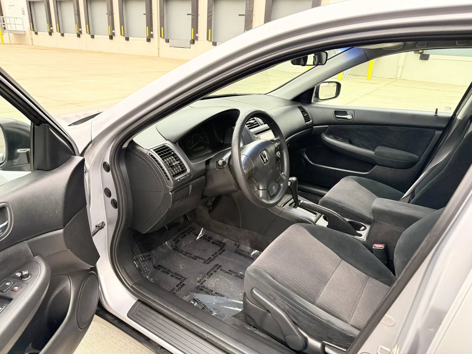 Used 2003 Honda Accord LX image 9
