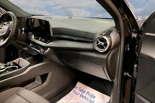 Used 2026 Chevrolet Equinox LT image 25