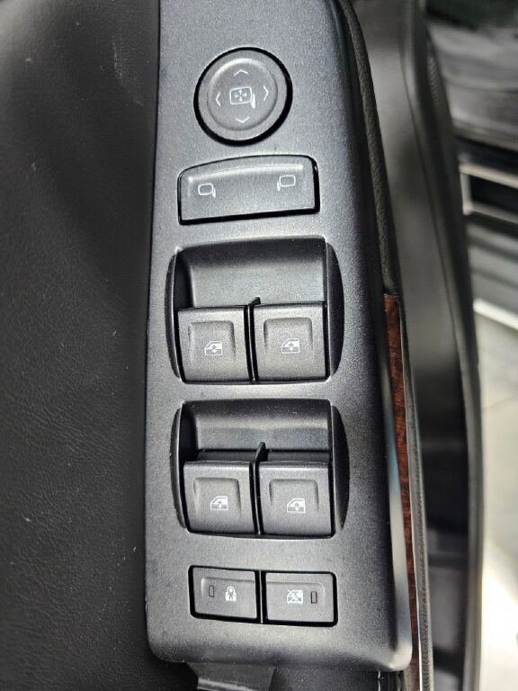 Used 2015 GMC Yukon SLE w/ HD Trailering Package image 33