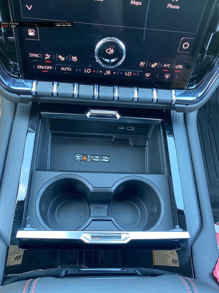 New 2026 GMC Yukon AT4 Ultimate w/ LPO, Floor Liner Package AWD/4WD image 25