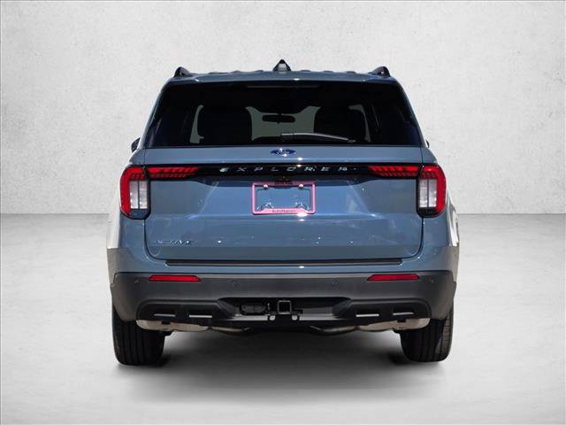 New 2026 Ford Explorer Active RWD image 6