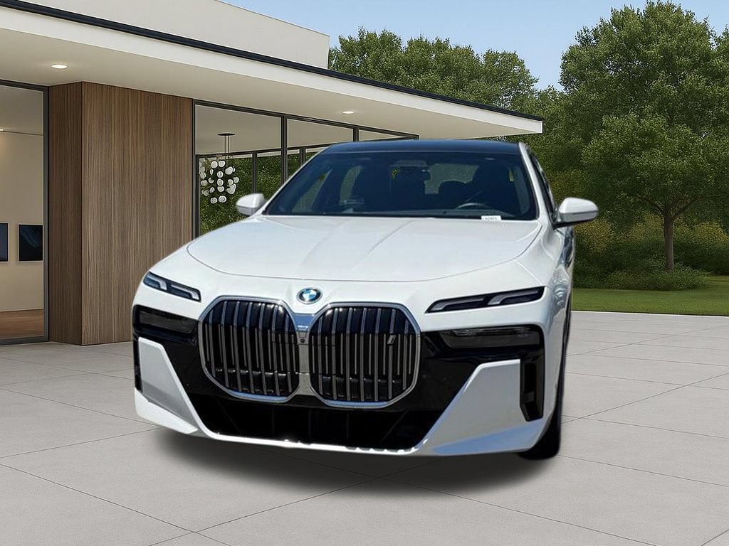 Certified 2023 BMW i7 xDrive60 AWD/4WD image 3