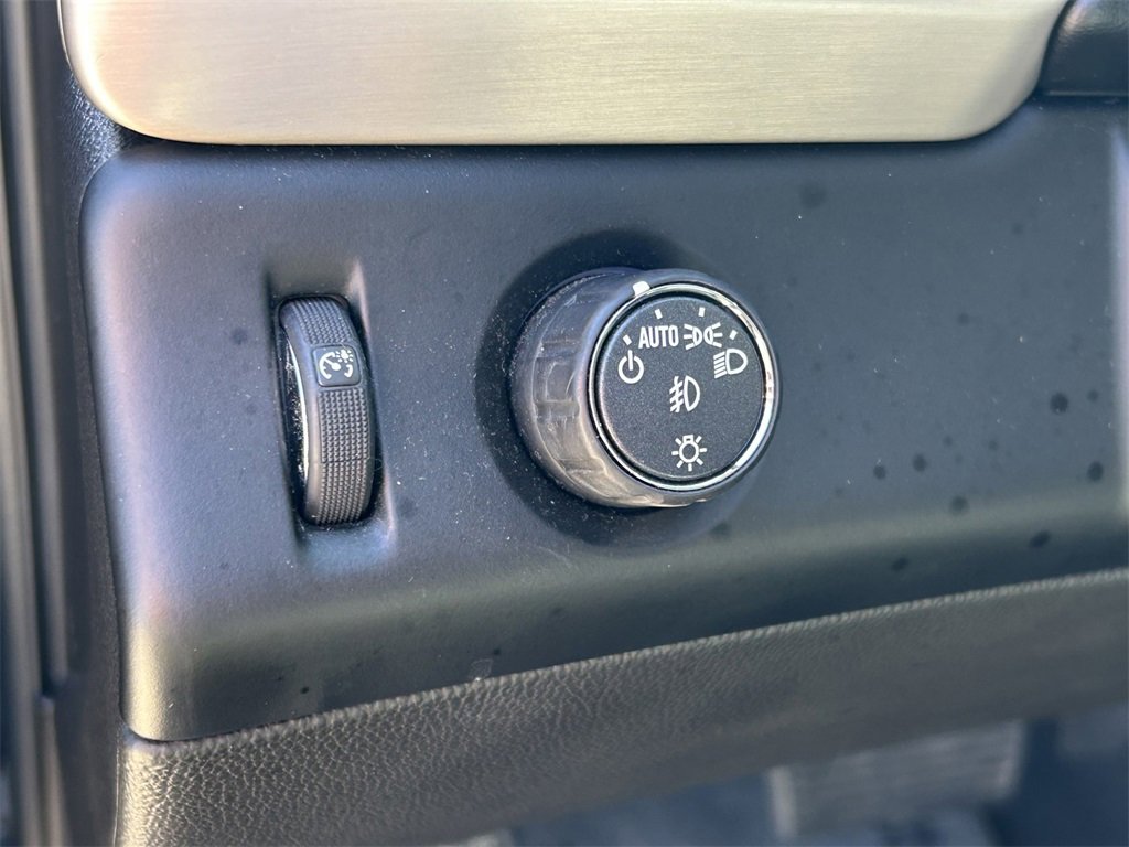 Used 2019 GMC Yukon Denali w/ Denali Ultimate Package image 33