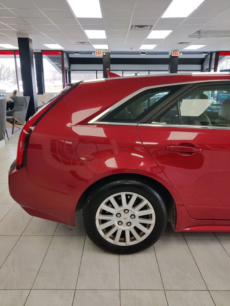 Used 2012 Cadillac CTS Luxury image 9