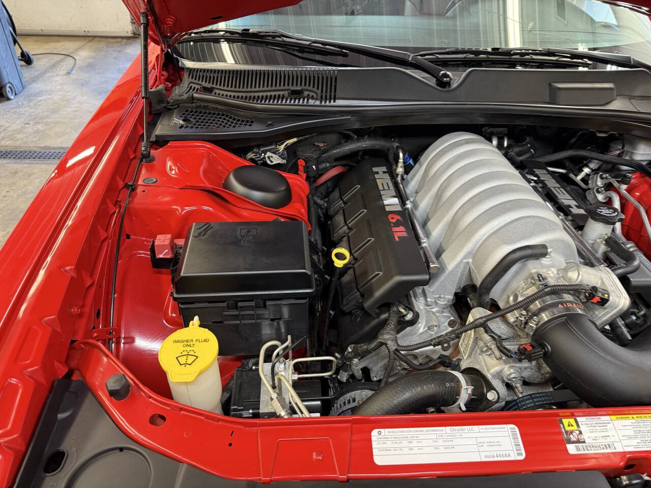 Used 2009 Dodge Challenger SRT8 w/ SRT Option Group II RWD image 29