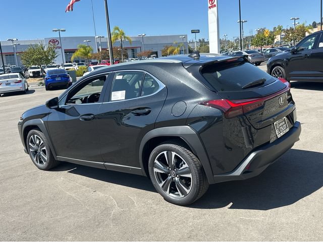 New 2026 Lexus UX 300h FWD image 4