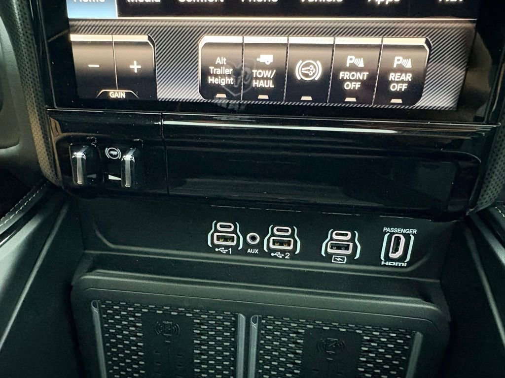 New 2026 RAM 3500 Limited image 21