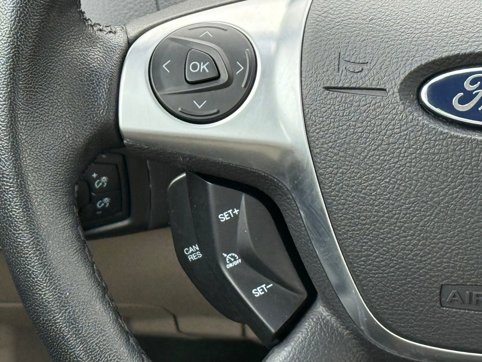 Used 2014 Ford Focus Electric Hatchback image 24