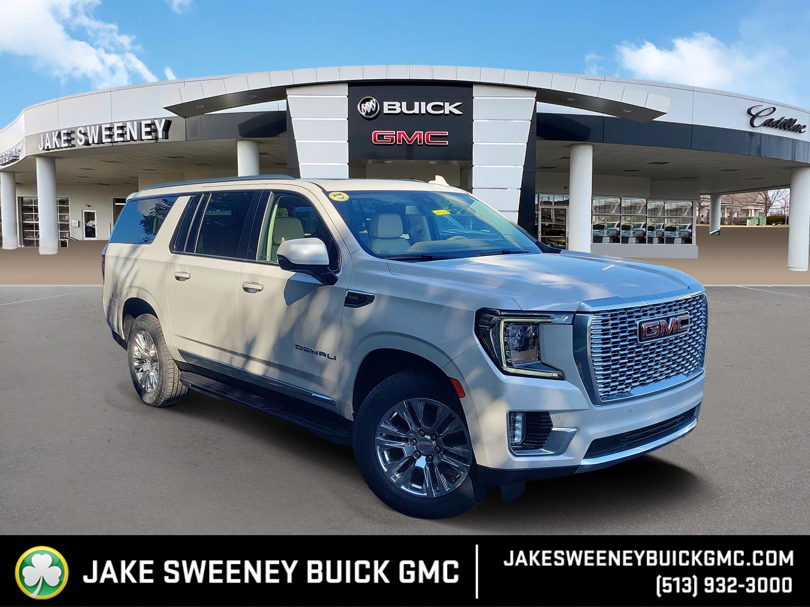 Used 2022 GMC Yukon XL Denali AWD/4WD image 1