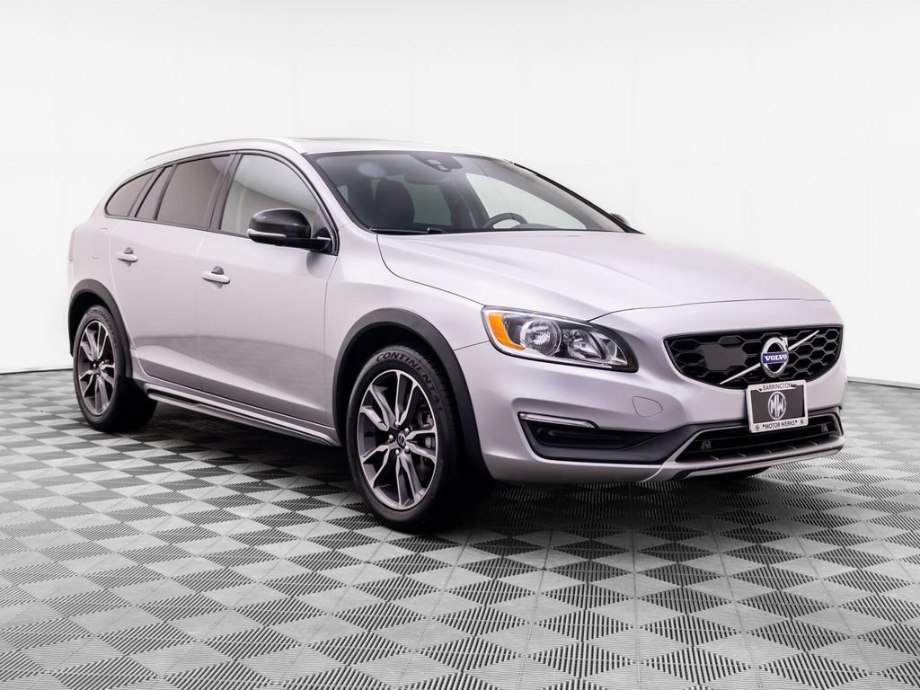 Used 2016 Volvo V60 T5 Cross Country w/ Climate Package AWD/4WD image 9