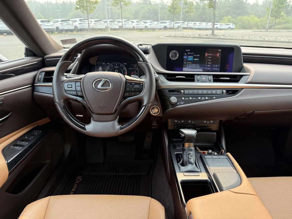 Used 2021 Lexus ES 350 w/ Premium Package FWD image 8