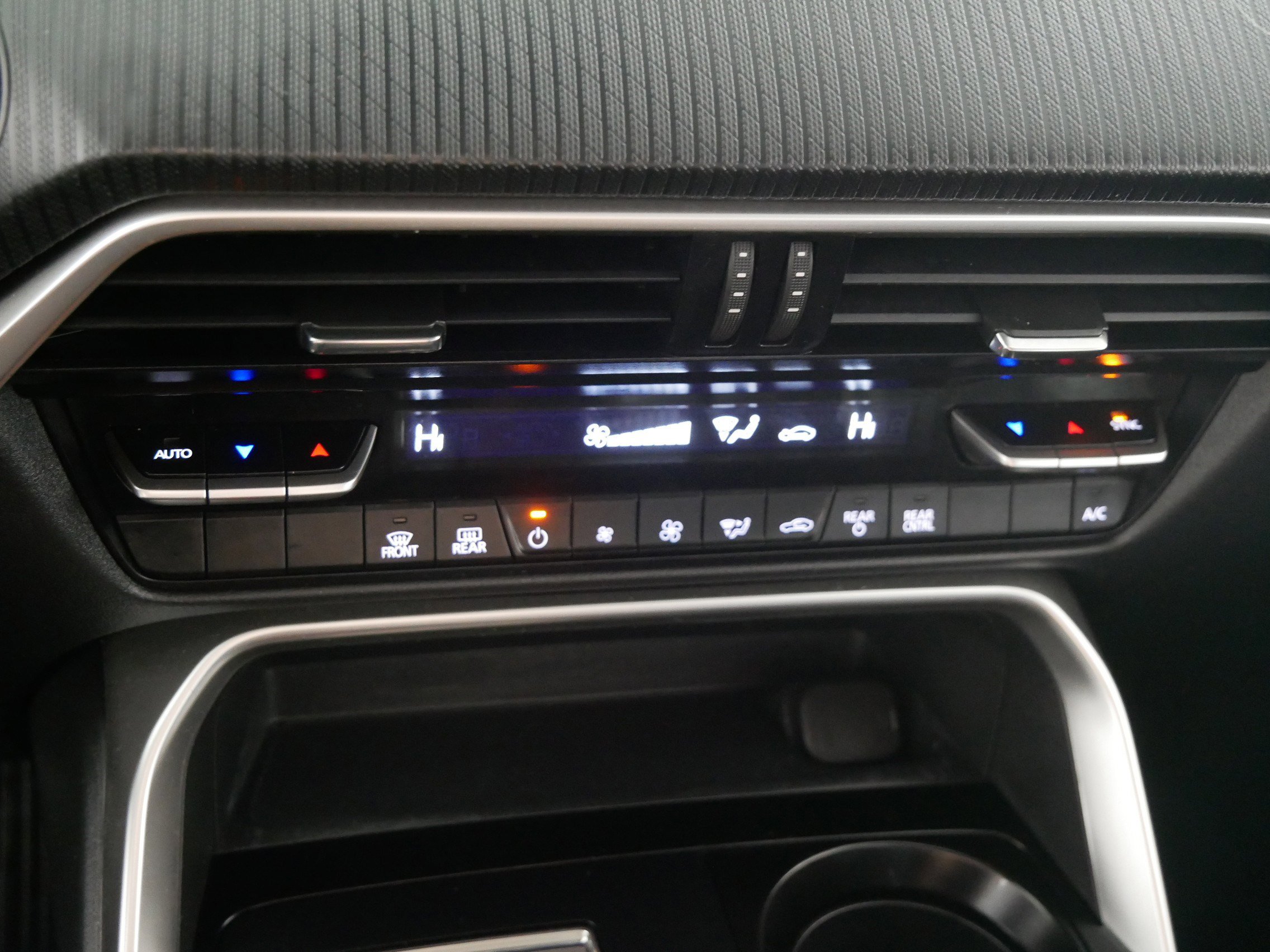 Certified 2025 MAZDA CX-90 3.3 Turbo w/ Select Package image 23