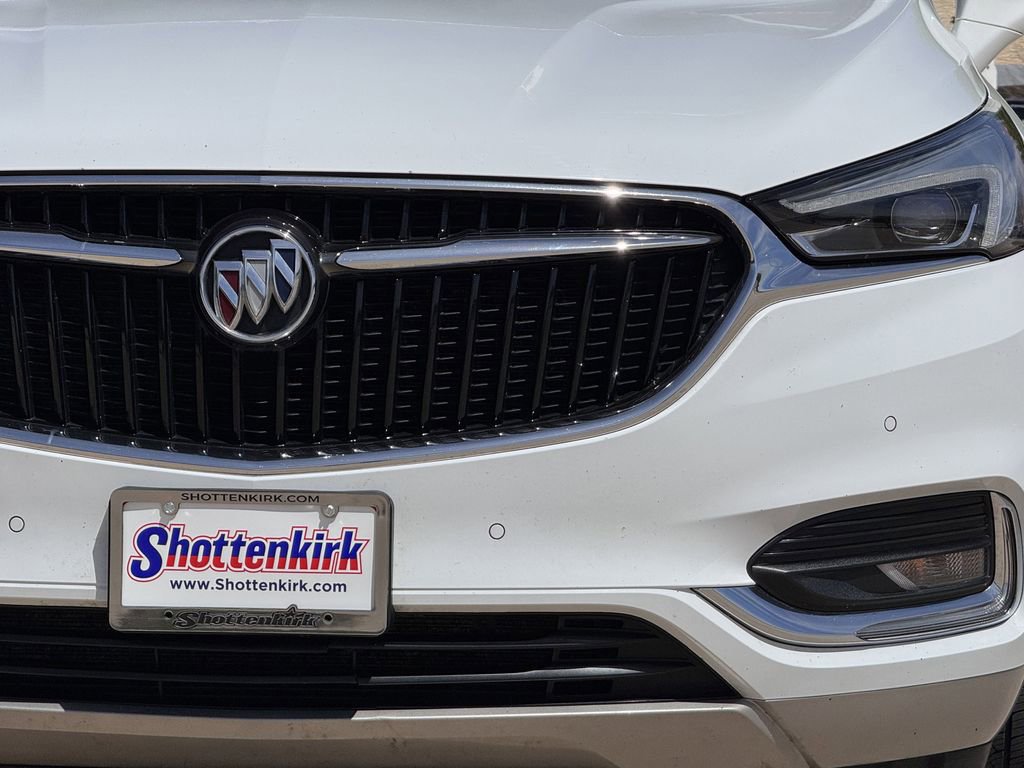 Used 2021 Buick Enclave Premium w/ Sun and Sites Package image 8