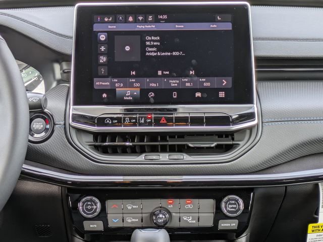 New 2026 Jeep Compass Latitude AWD/4WD image 19