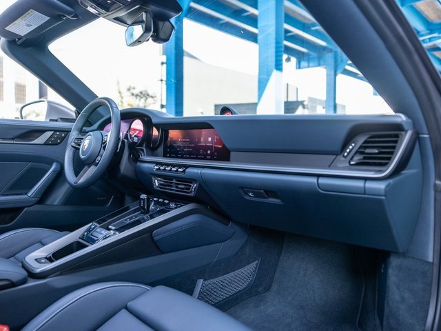 Certified 2023 Porsche 911 Targa 4S image 31