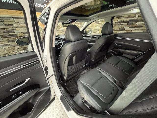 Certified 2023 Hyundai Tucson Limited AWD/4WD image 40