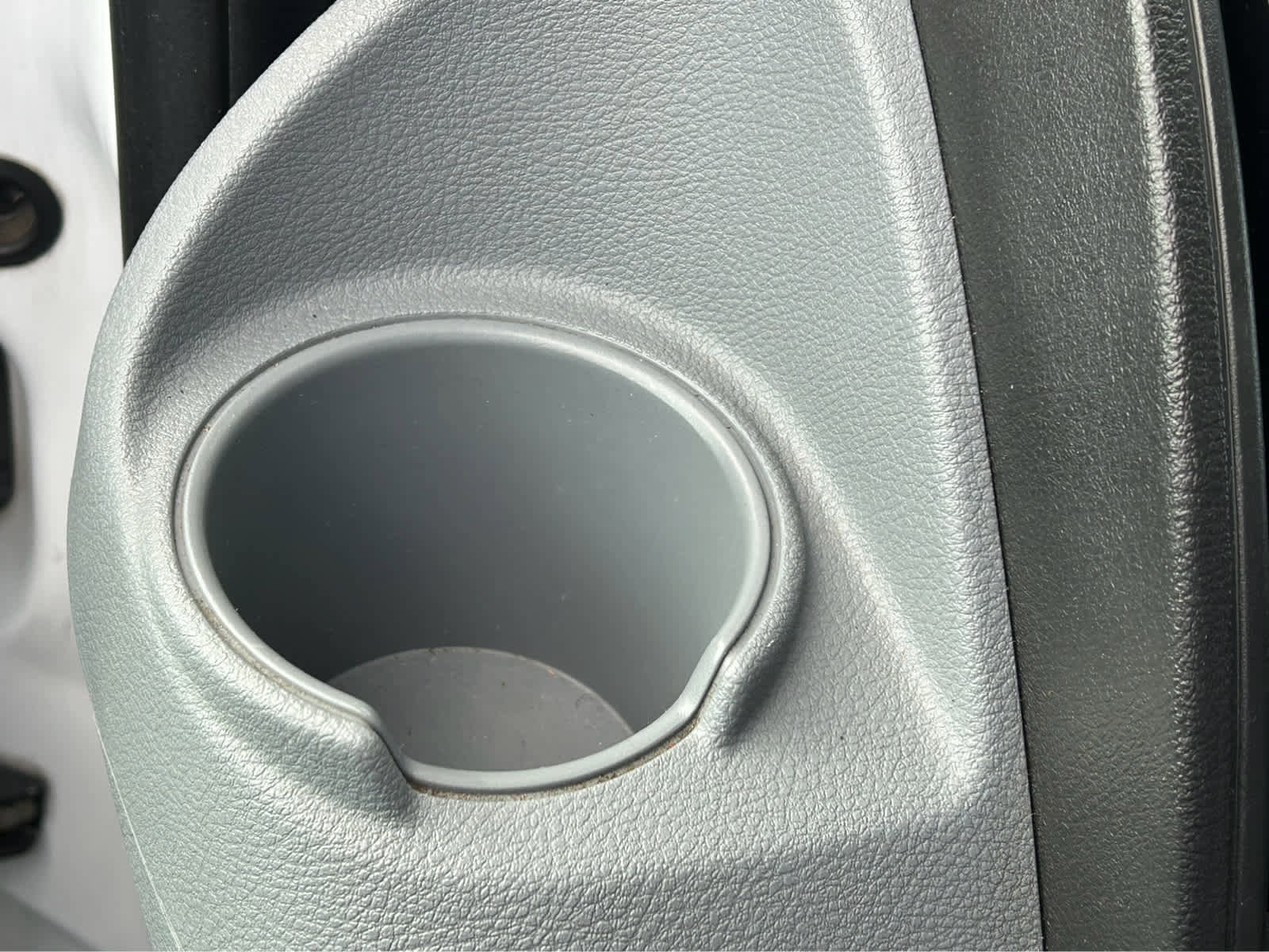 Used 2016 Ford Transit 250 130 Medium Roof image 18