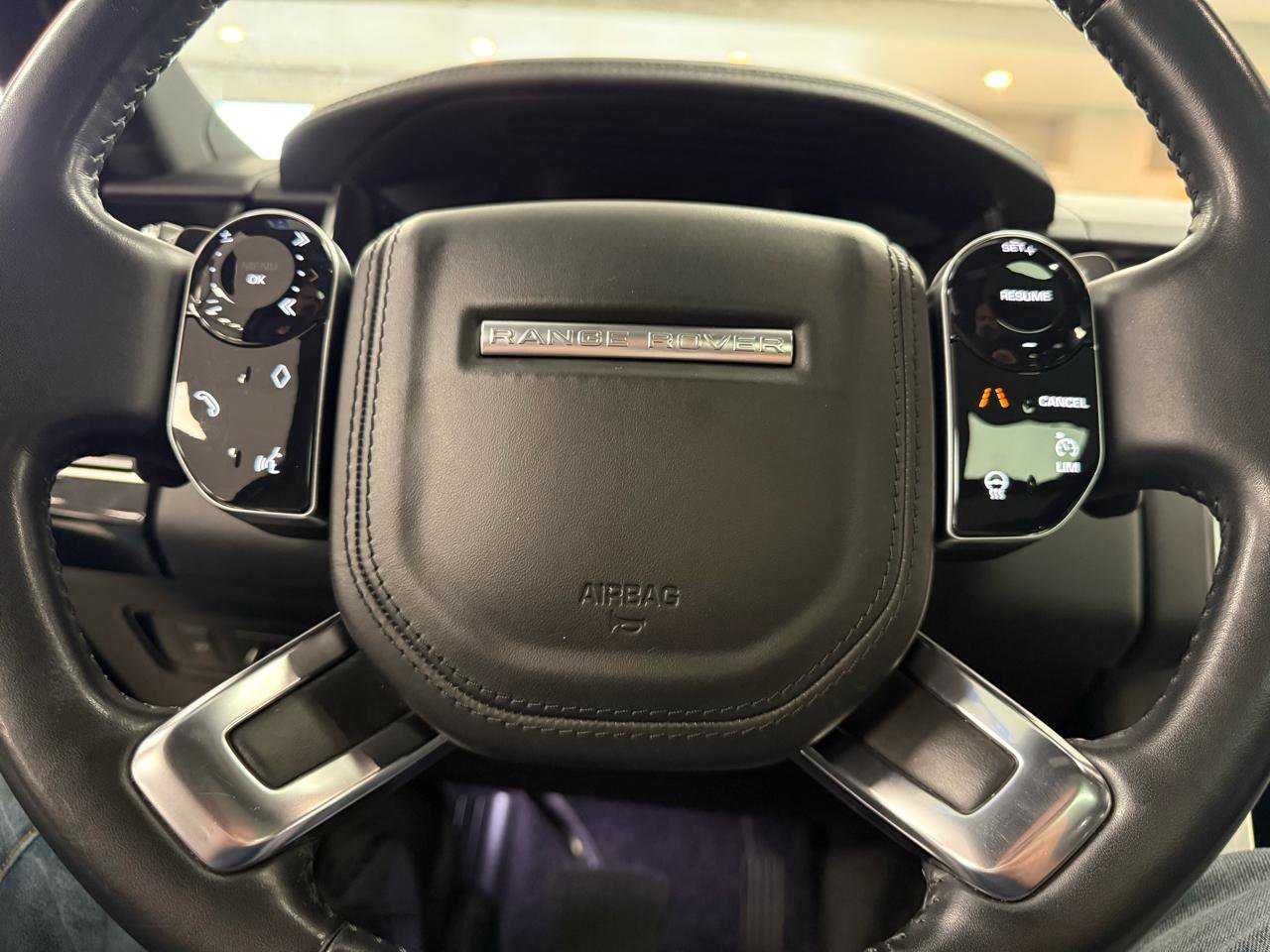 Used 2020 Land Rover Range Rover Long Wheelbase HSE AWD/4WD image 15