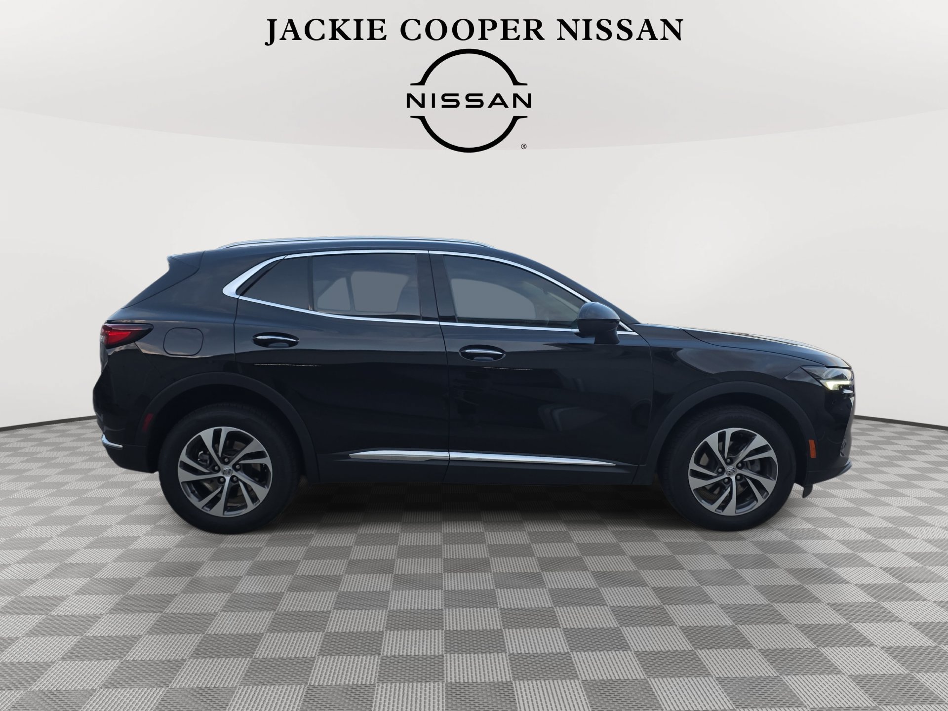 Used 2023 Buick Envision Essence FWD image 4