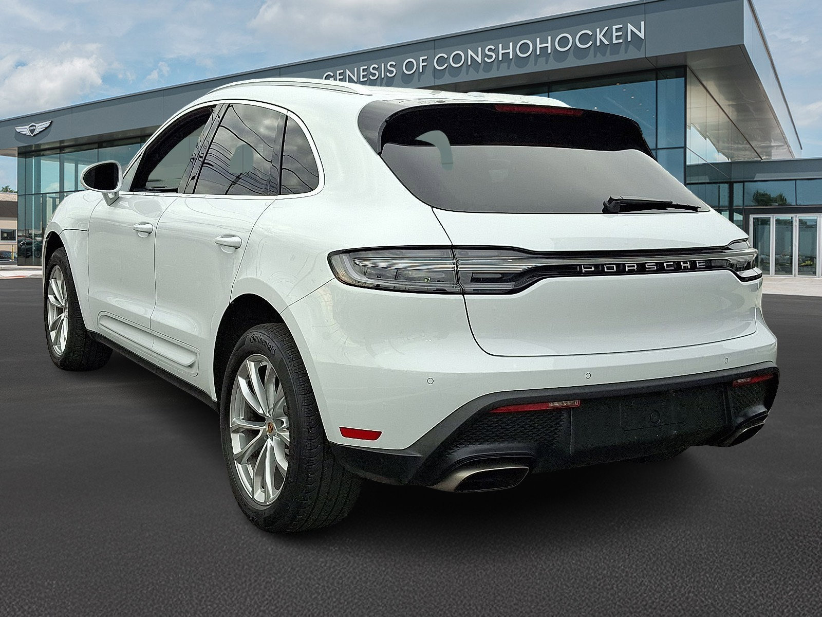 Used 2022 Porsche Macan image 4