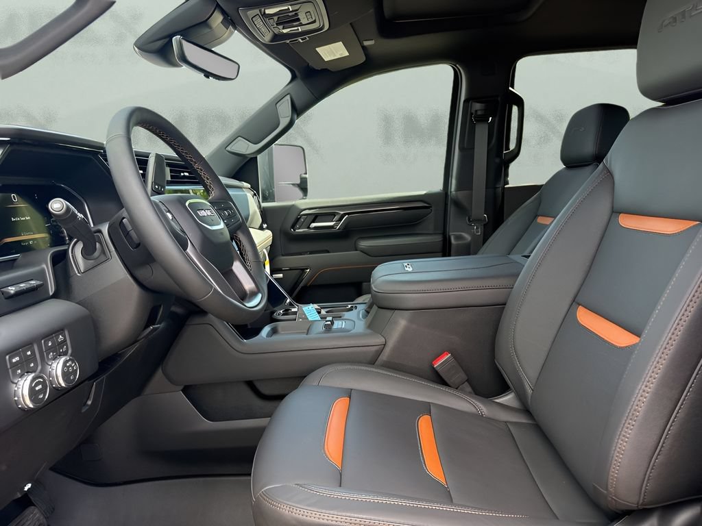 Used 2026 GMC Sierra 2500 AT4 w/ AT4 Premium Plus Package AWD/4WD image 9
