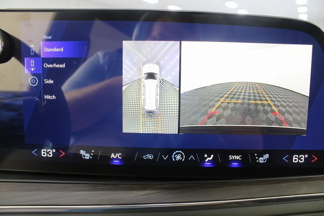 New 2026 Chevrolet Suburban Z71 w/ Z71 Off-Road Package image 4