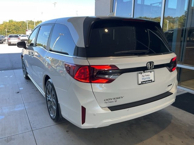 New 2026 Honda Odyssey Touring image 23