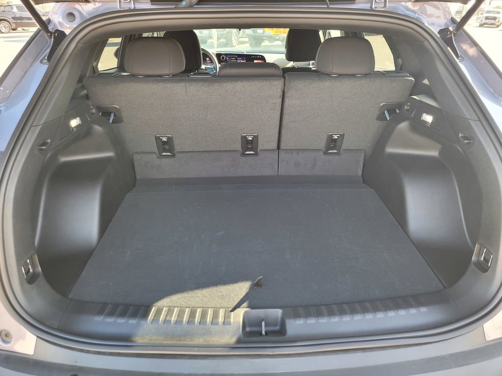 Used 2025 Chevrolet Blazer EV LT image 10