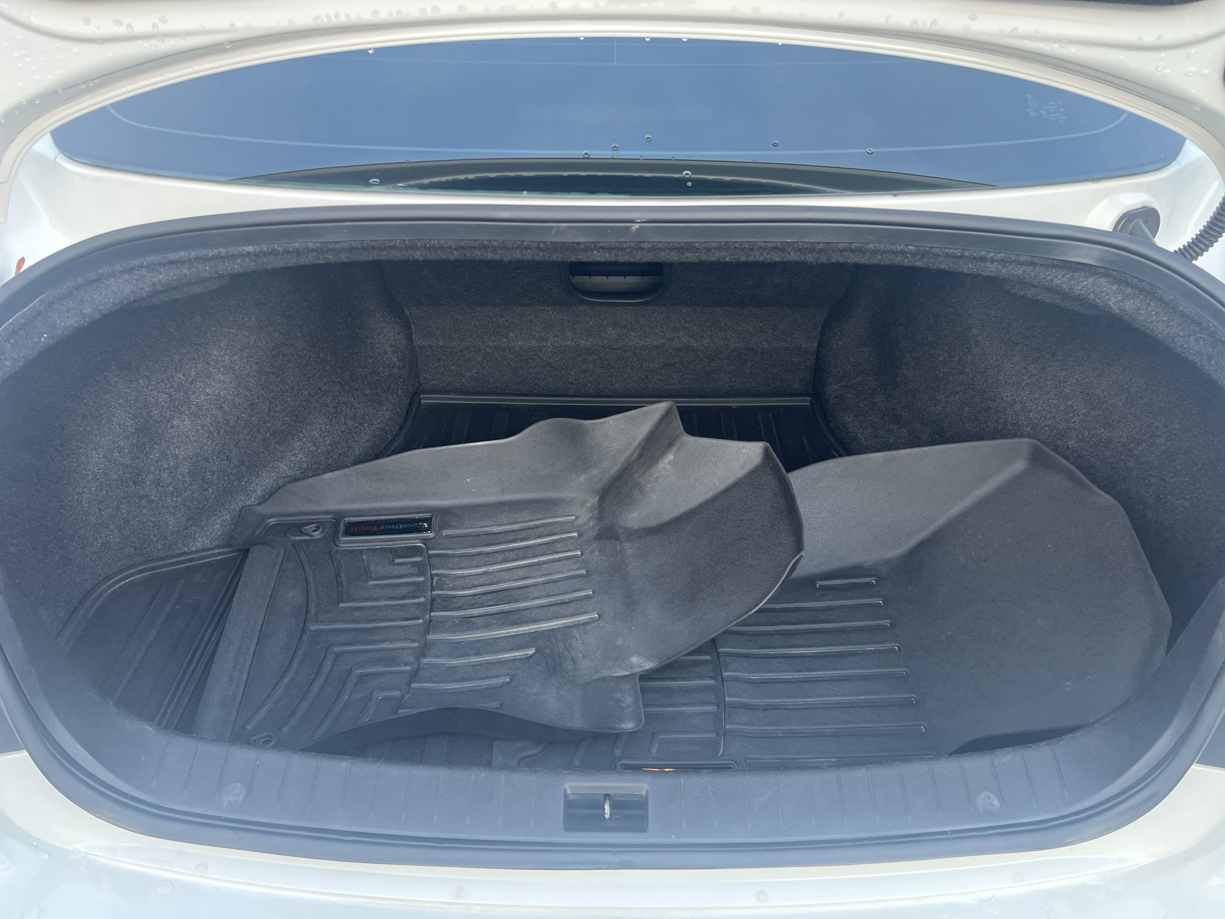 Used 2014 INFINITI Q50 Premium w/ All Weather Package image 32