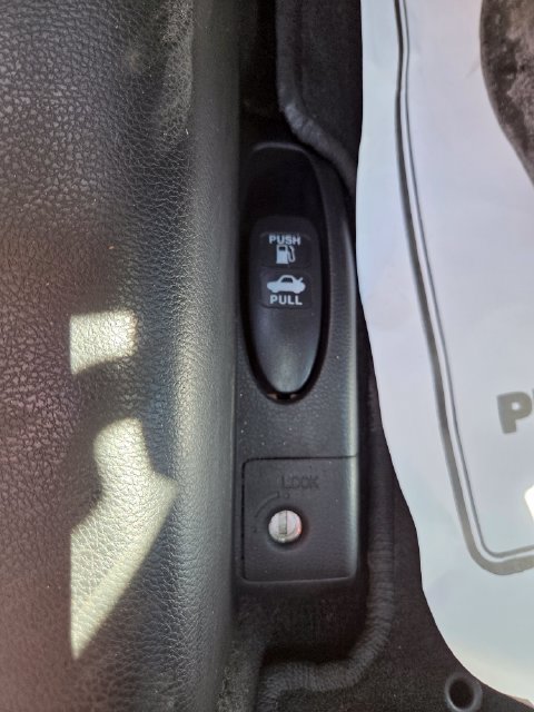 Used 2011 Honda Accord EX image 14
