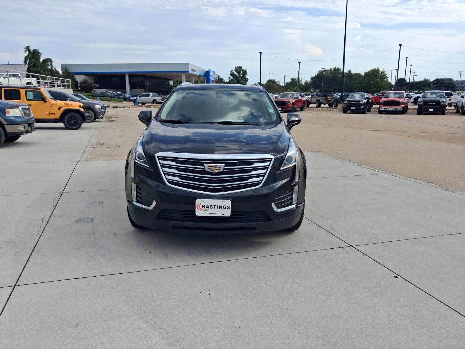 Used 2017 Cadillac XT5 Luxury FWD image 8