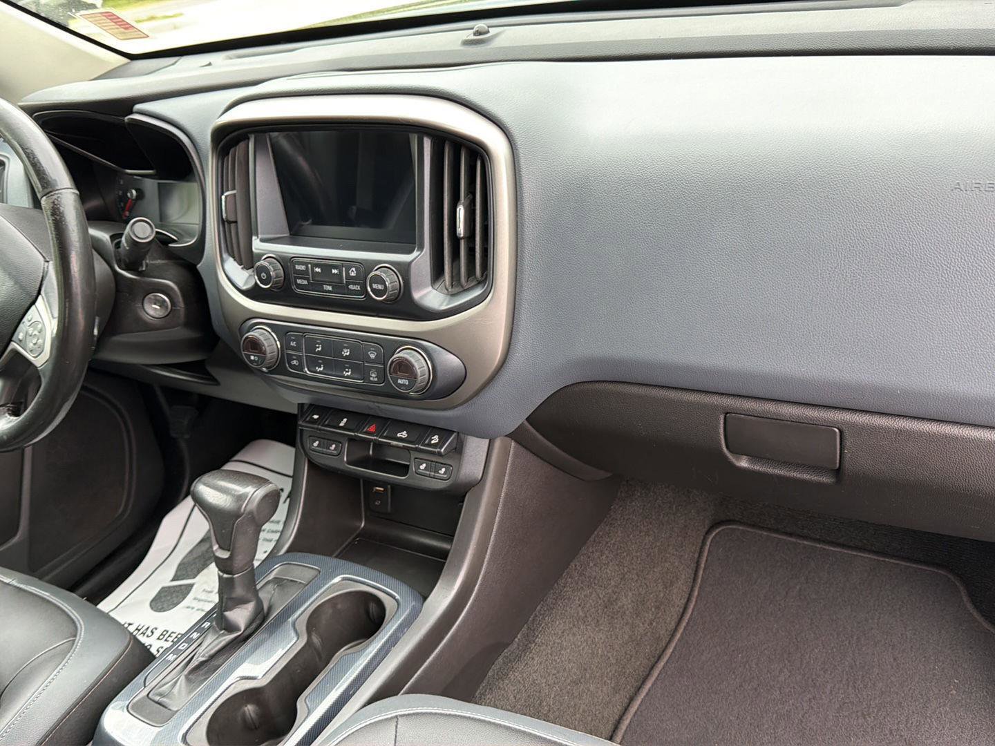 Used 2016 Chevrolet Colorado Z71 AWD/4WD image 29