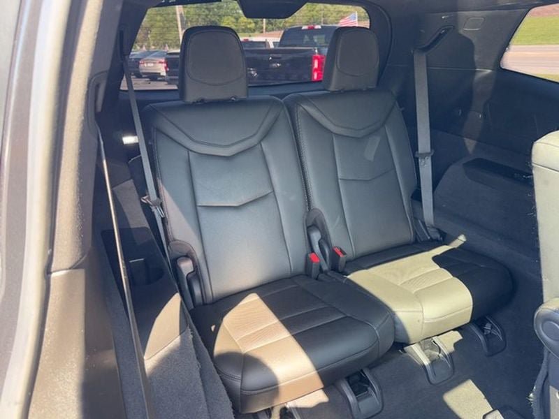 Used 2020 Cadillac XT6 Premium Luxury w/ LPO, Floor Liner Package AWD/4WD image 13