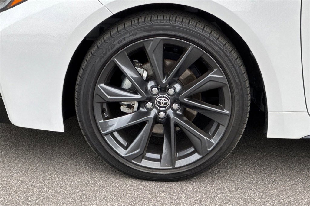 Used 2024 Toyota Corolla SE image 31