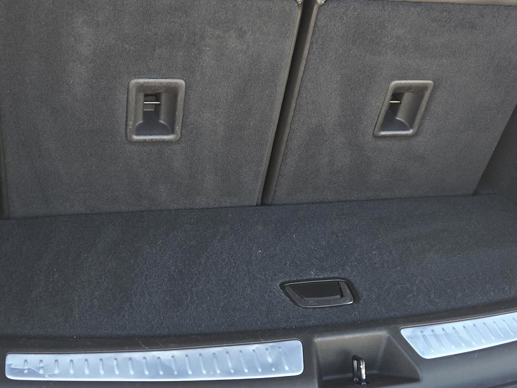 Used 2023 Cadillac XT6 Premium Luxury FWD image 9