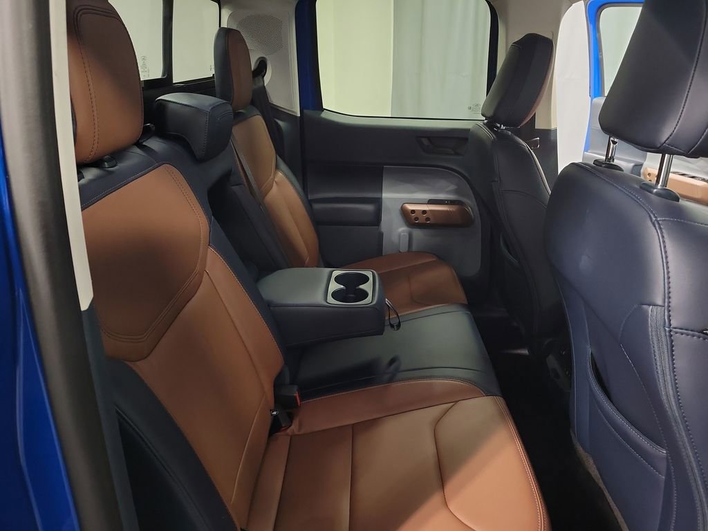 Used 2022 Ford Maverick Lariat w/ Lariat Luxury Package image 24