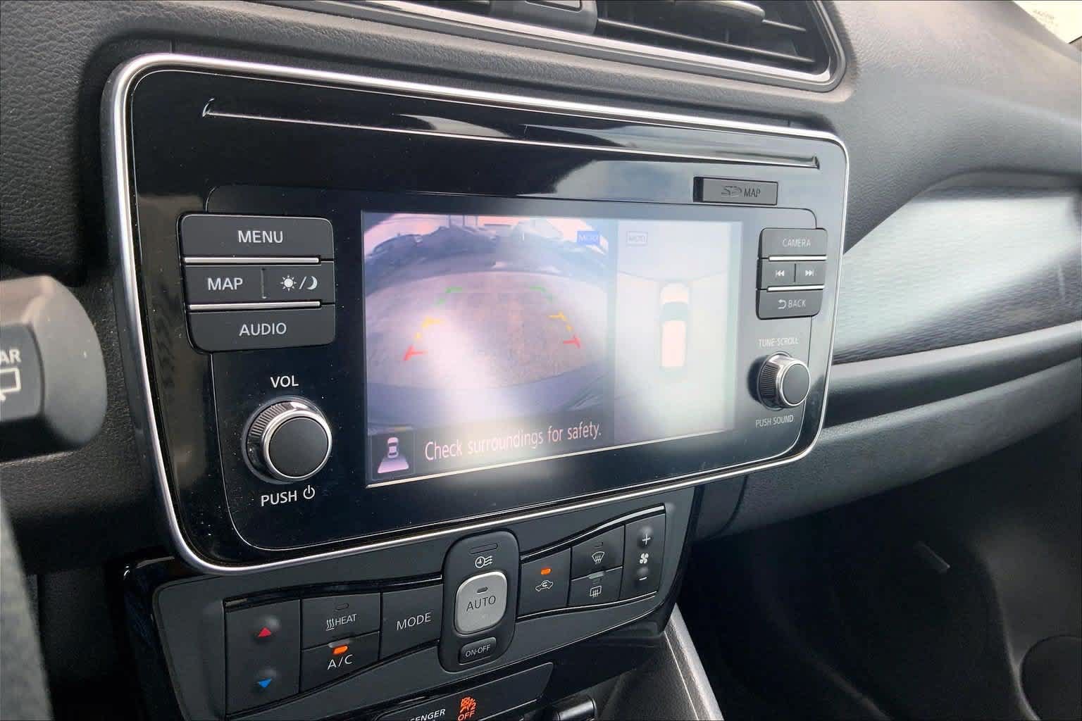 Used 2018 Nissan Leaf SL w/ SL Technology Package FWD image 26