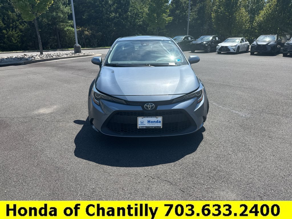 Used 2021 Toyota Corolla LE w/ Carpet Mat Package (TMS) FWD image 2